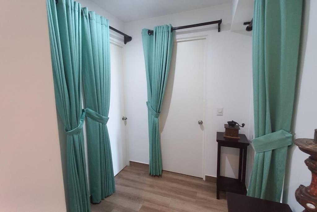 Apartamento Departamento En Magdalena Vista Al Mar Con Balcon *